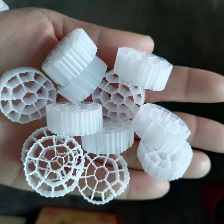 流化床<a href='http://www.jianxianggongyi.cn/jstl/' target='_blank'><u>填料生產廠家</u></a>