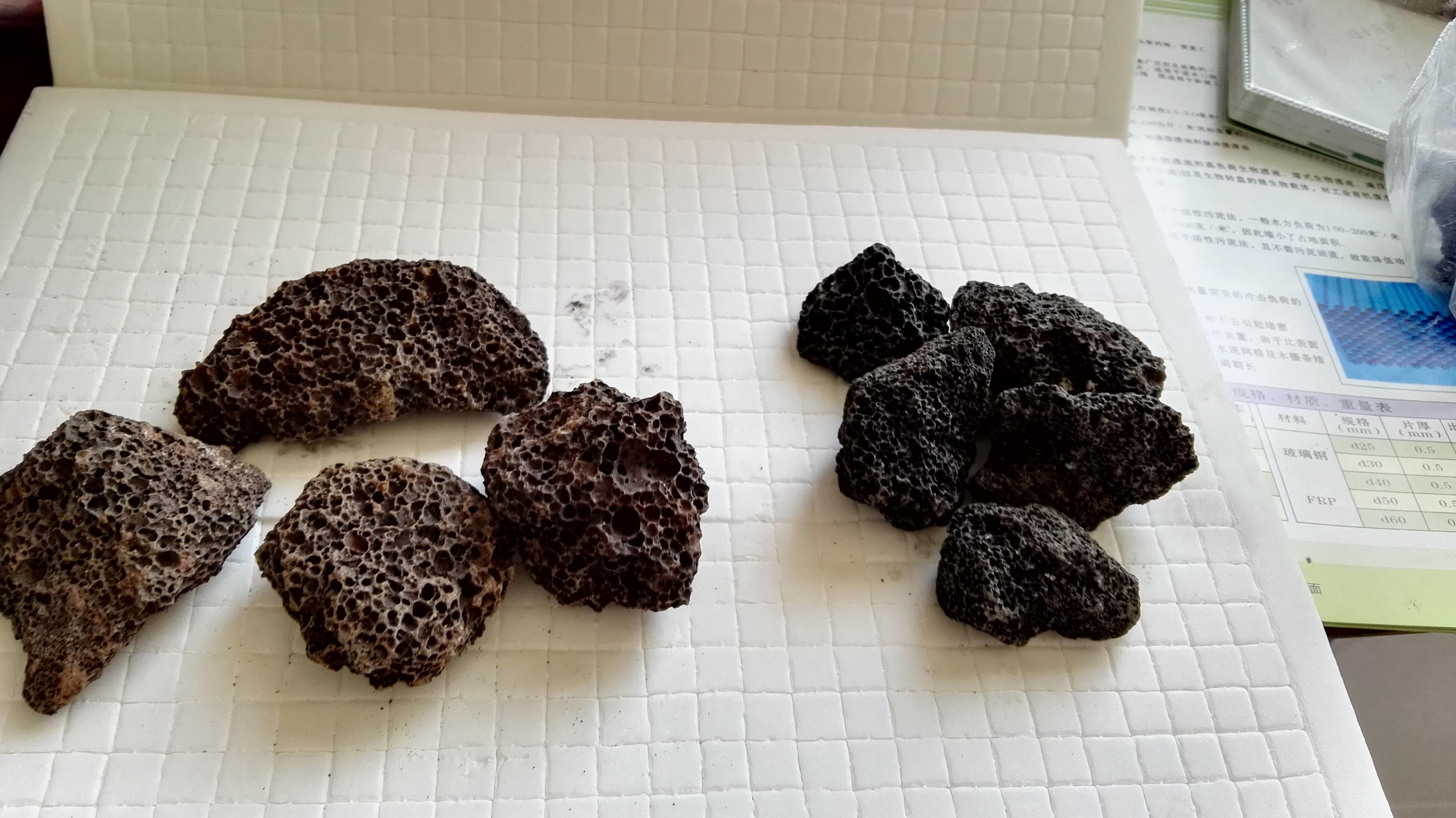 <a href='http://www.jianxianggongyi.cn/jsll/16.html' target='_blank'><u>火山巖濾料生產(chǎn)廠家</u></a>